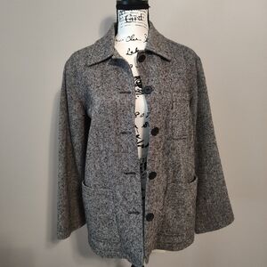 Chic Women's Gray Wool Blazer